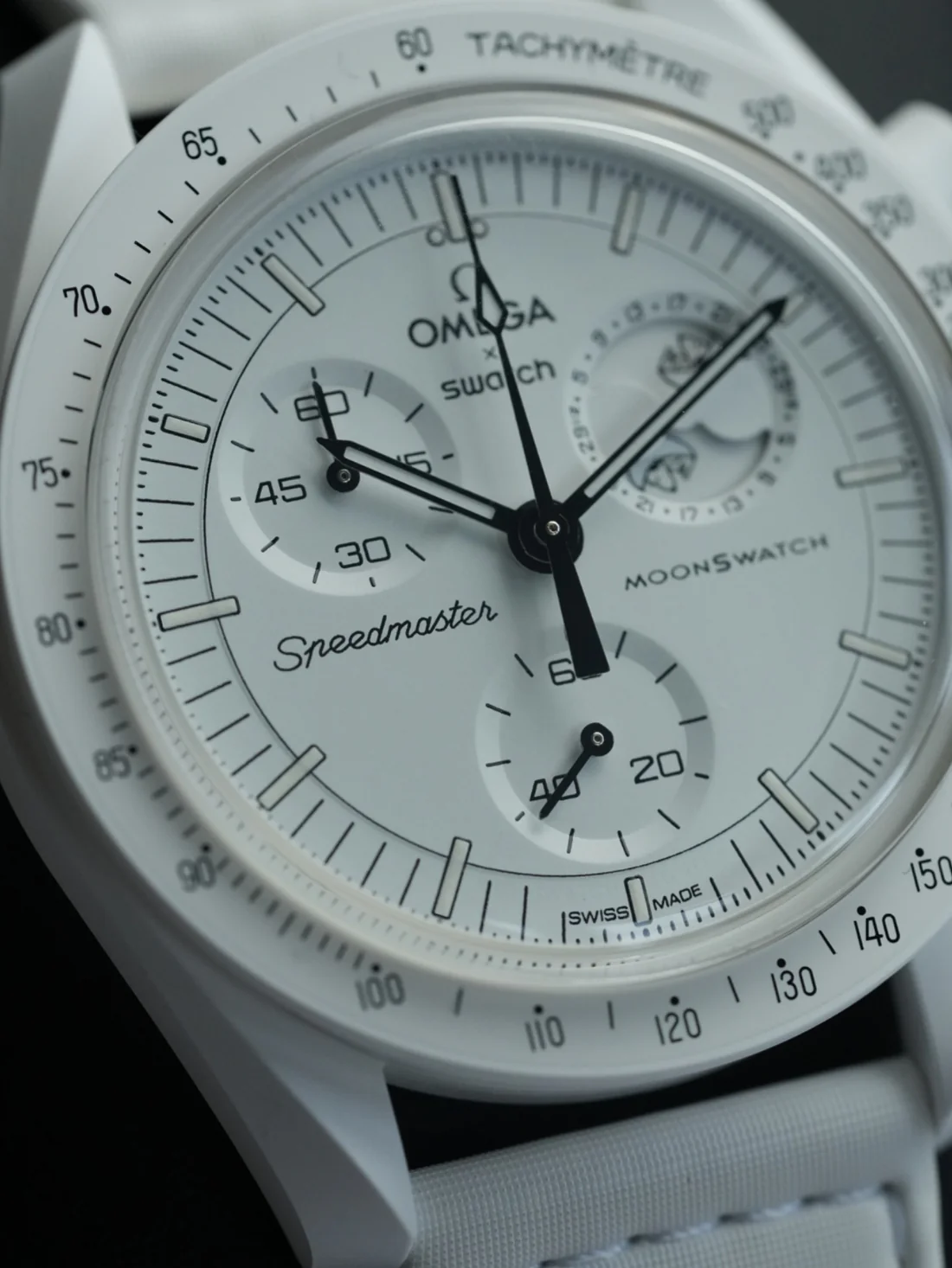 Swatch x Omega MoonSwatch White Snoopy – Limited Edition Moonphase