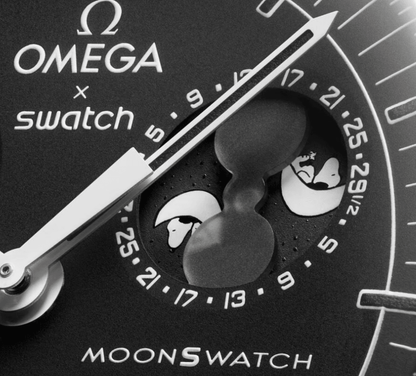 Swatch x OMEGA MoonSwatch New Moon "Snoopy"